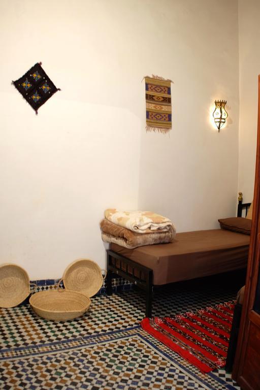 Riad Mikou Fez Bagian luar foto