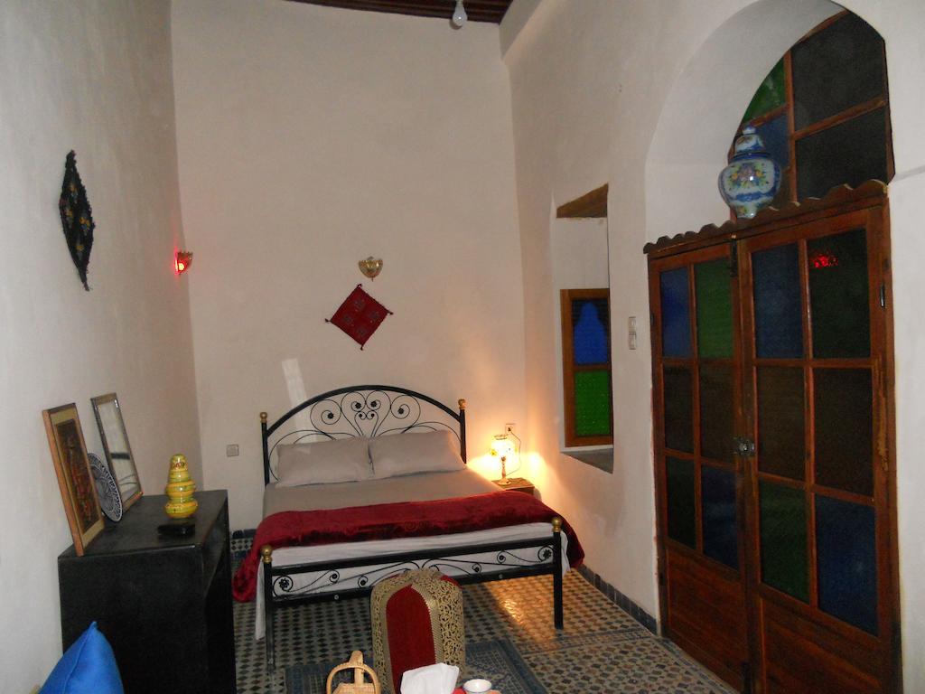 Riad Mikou Fez Ruang foto