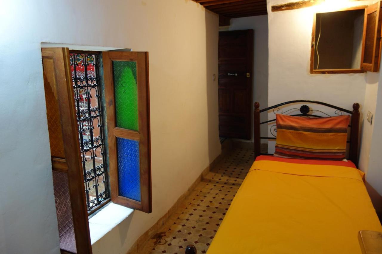 Riad Mikou Fez Bagian luar foto